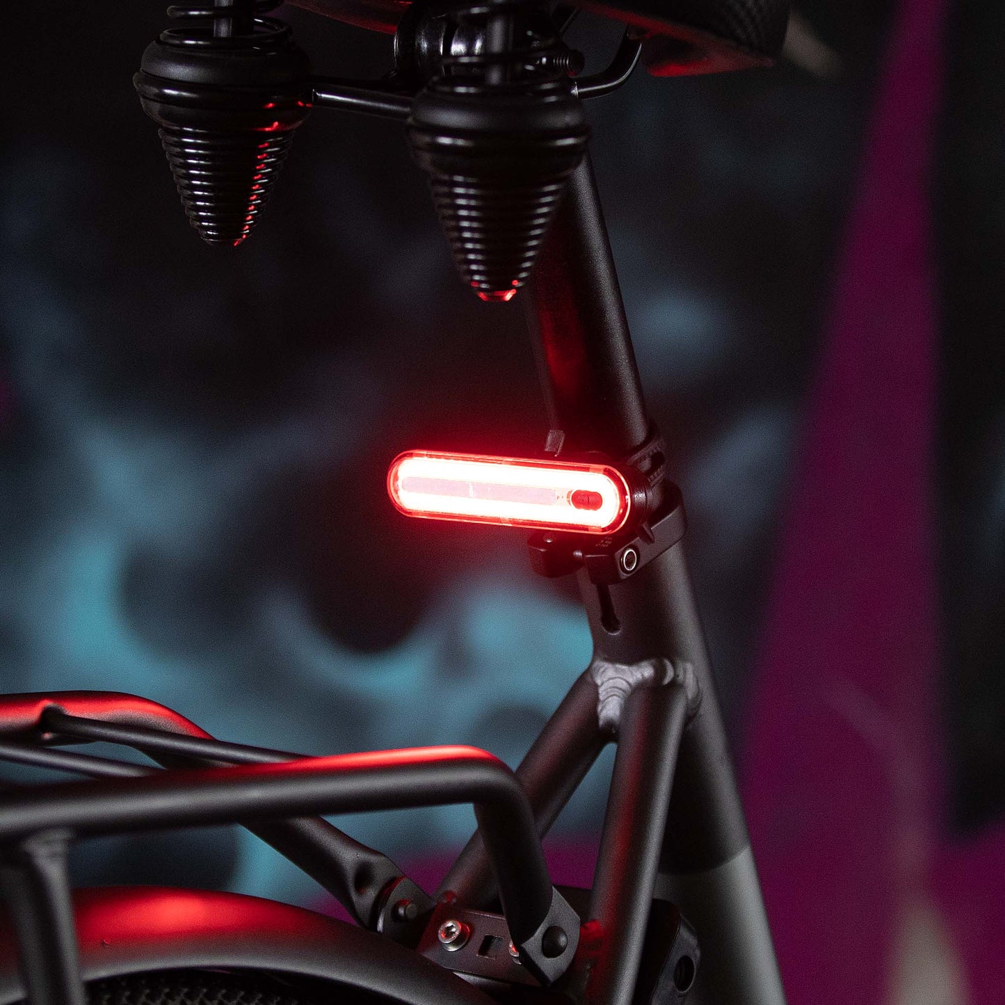 Feu arrière de vélo Urbanproof à LED | Rechargeable par USB